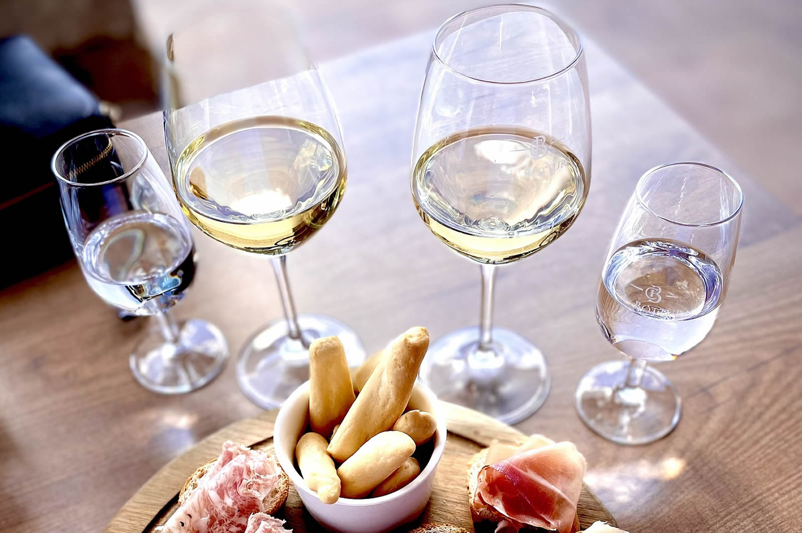 Vineyards & Wine Tastings